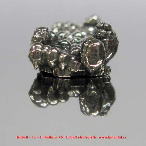 Kobalt - Co - Cobaltum 4N Electrolytically refined cobaltum chip