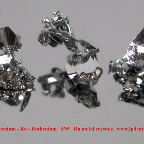 Ruthenium - Ru - Ruthenium   3N5   Ru metal crystals. 1.jpg