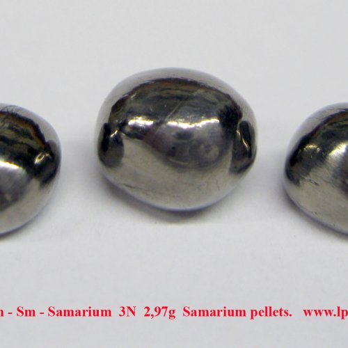 Samarium - Sm - Samarium  3N  2,97g  Samarium metal pellets.