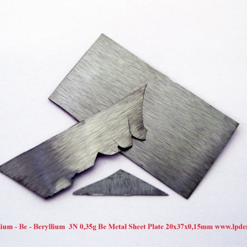 Beryllium - Be - Beryllium  3N 0,35g Be Metal Sheet Plate 20x37x0,15mm 3.jpg