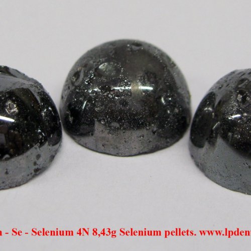 Selen - Se - Selenium 4N 8,43g Selenium pellets. 3.jpg