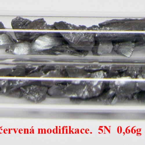 Fosfor - P - Phosphorus červená modifikace-Red phosphorus pieces