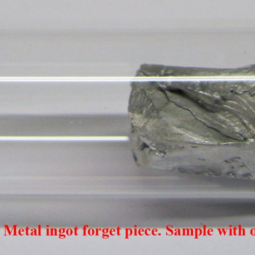 Hliník-Al-Aluminium   3N  4,1g Al Metal ingot forget piece. Sample with oxide-free surface..jpg