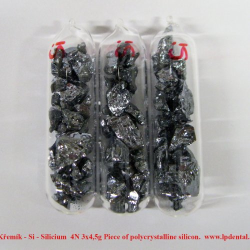 Křemík - Si - Silicium  4N 3x4,5g Piece of polycrystalline silicon..jpg