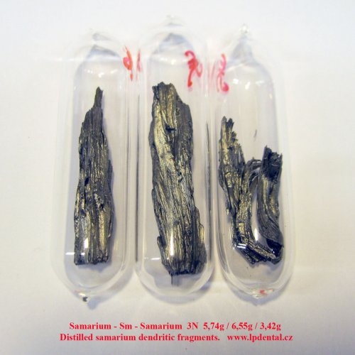 Samarium - Sm - Samarium  3N    Distilled samarium dendritic fragment.  5.jpg