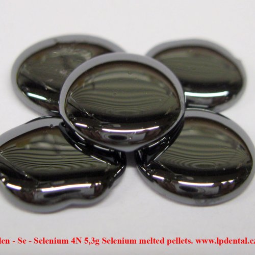 Selen - Se - Selenium 4N 5,3g Selenium melted pellets. 1.jpg