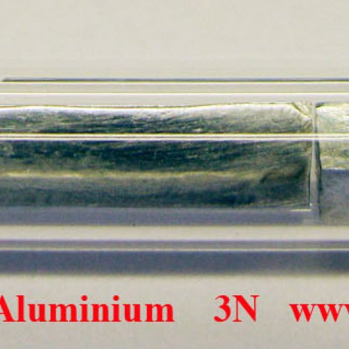Hliník - Al - Aluminium  - Sample-glossy surface.