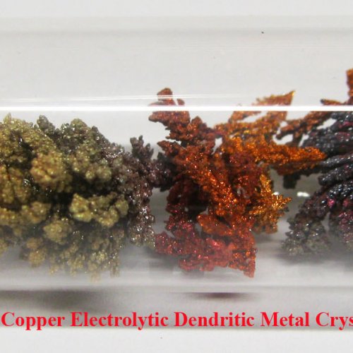 Měď - Cu - Cuprum 3N5 5g Copper Electrolytic Dendritic Metal Crystals Colored.jpg