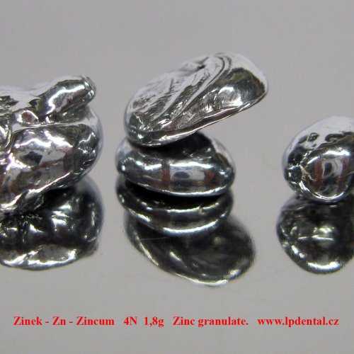 Zinek - Zn - Zincum- Zinc meleted pellets -granulate.jpg