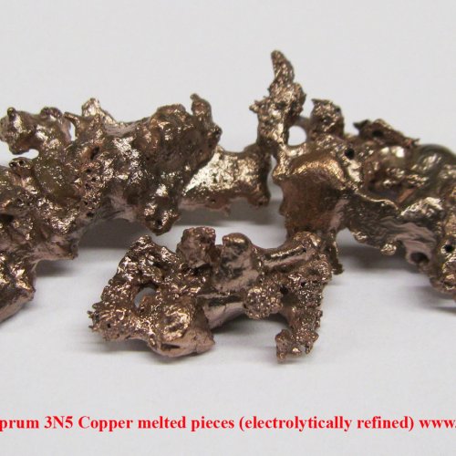 Měď-Cu-Cuprum 3N5 Copper melted pieces (electrolytically refined) 2.jpg