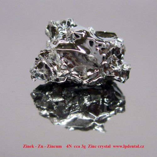 Zinek - Zn - Zincum    4N  cca 3g   Zinc crystals. Sample -very glossy sufrace.
