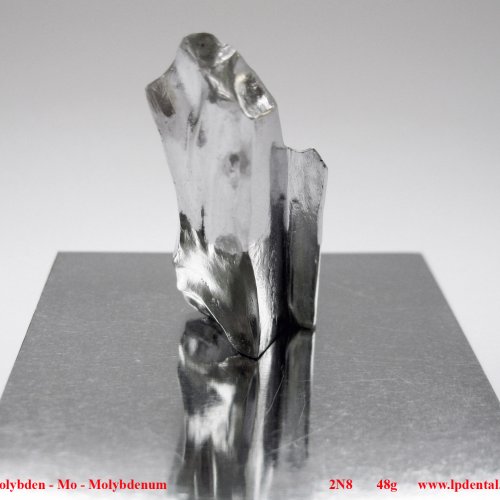 Molybdenum  Metal crystalline lumps. Machined pieces.Sample-glossy surface.Mo Sheet Plate