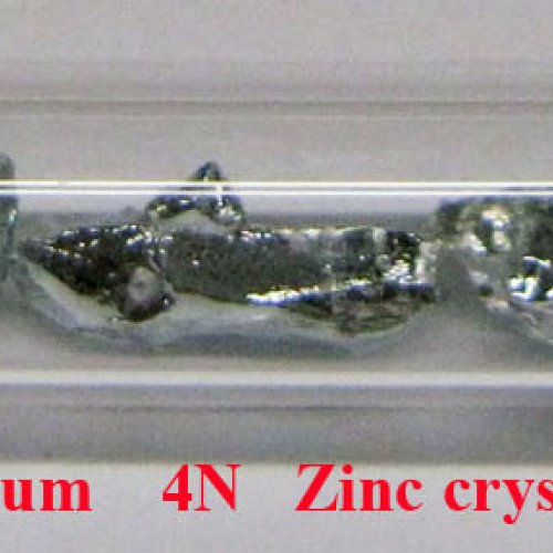 Zinek - Zn - Zincum    4N  Zinc crystalline fragments  Zinc lumps.
