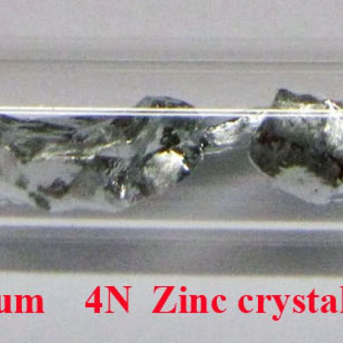 Zinek - Zn - Zincum    4N   Zinc crystals. Sample -very glossy sufrace.