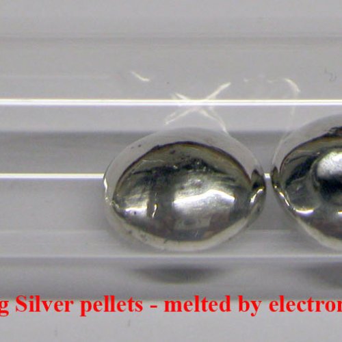 Stříbro-Ag-Argentum  925-1000 5,4g Silver pellets - melted by electromagnetic induction..jpg