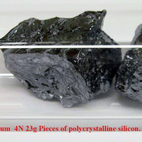 Křemík - Si - Silicium  4N 23g Pieces of polycrystalline silicon..jpg