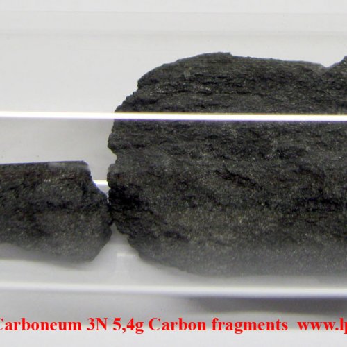 Uhlík - C - Carboneum 3N 5,4g Carbon fragments.jpg