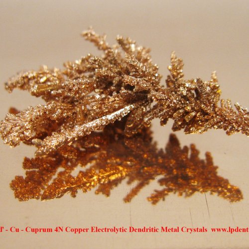 Měď - Cu - Cuprum 4N Copper Electrolytic Dendritic Metal Crystals 5.jpg