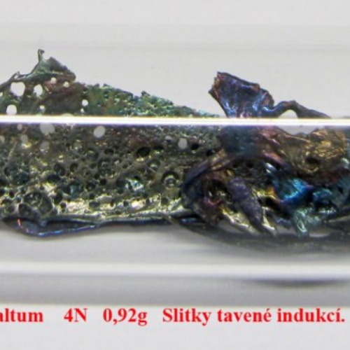 Kobalt - Co - Cobaltum 4N 0,92g  Cobalt  melted by electromagnetic induction.Colored.