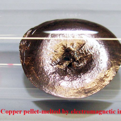 Měď-Cu-Cuprum 3N 9,6g Copper pellet-melted by electromagnetic induction. 1.jpg