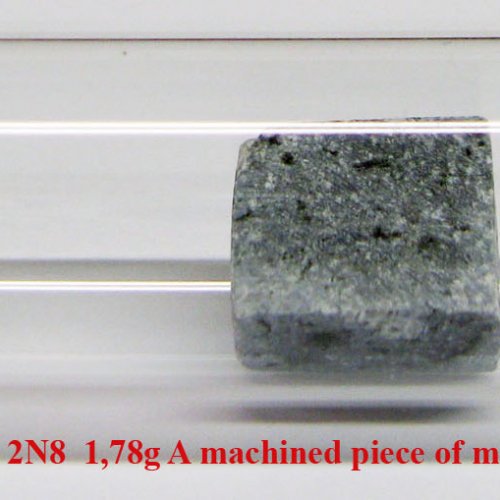 Baryum - Ba - Barium 2N8  1,78g A machined piece of metal.jpg