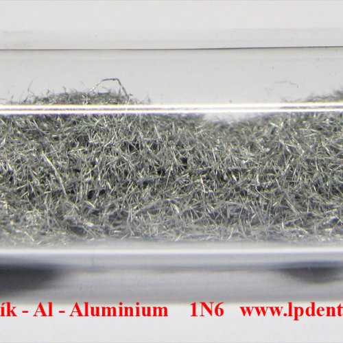 Hliník - Al - Aluminium .metal chips