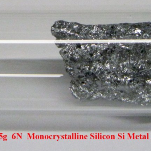 Křemík - Si - Silicium 2,75g 6N Monocrystalline Silicon Si Metal Lumps..png