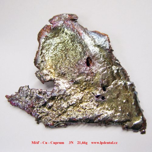 Měď - Cu - Cuprum  Electromagnetic induction melted copper sample piece with oxide sufrace.