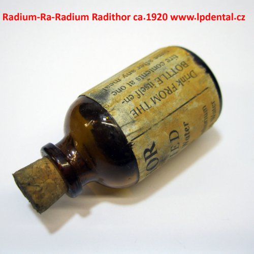 Radium-Ra-Radium Radithor ca.1920 12.jpg