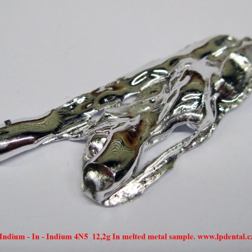 Indium - In - Indium 4N5  12,2g In melted metal sample. 1.jpg