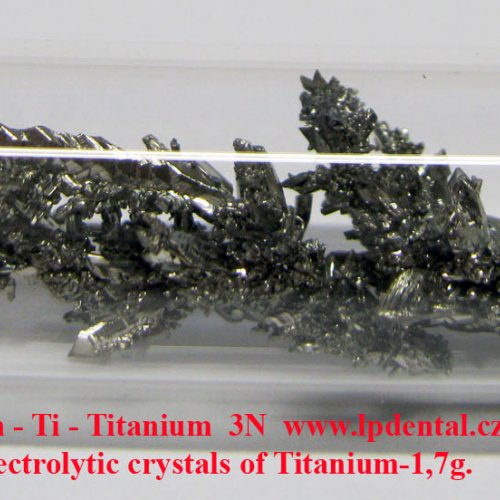 Titan - Ti - Titanium Electrolytic crystals of Titanium  6.jpg