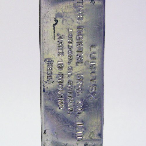 Uran-U-Uranium Containing Dentures ca.1950 Ceramic teeth with gold-plated pins. 3.jpg