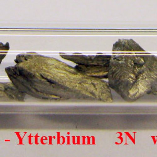 Ytterbium - Yb - Ytterbium    sublimed dendritic sample.