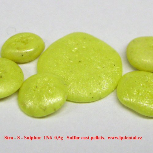 Síra - S - Sulphur  1N6  0,5g   Sulfur cast pellets. 1.jpg