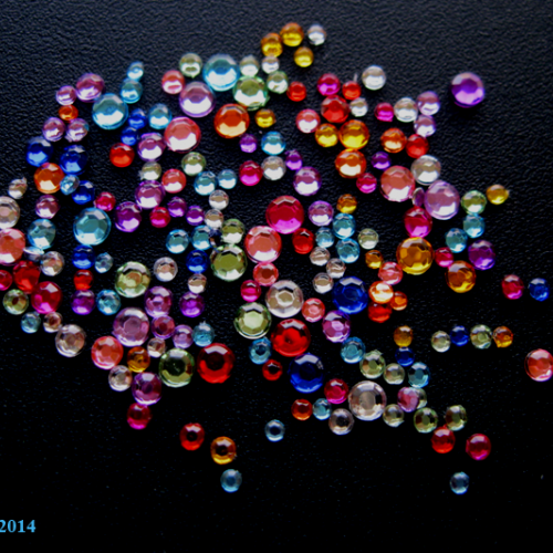 1 Kamínky Swarovski.png