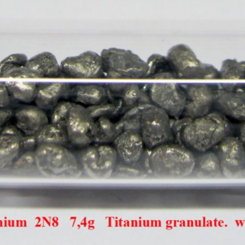 Titan - Ti - Titanium 2N8 7,4g Titanium granulate..png