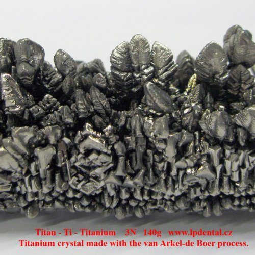 Titan  - Ti - Titanium crystal made with the van Arkel-de Boer process.0.jpg