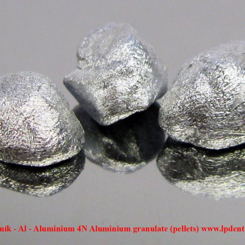 Hliník - Al - Aluminium 4N 6g Aluminium granulate (pellets)  2.jpg