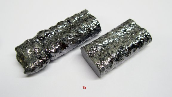 Crystalline bars of iodide tantalum. Made by van Arkel-de Boer process. 