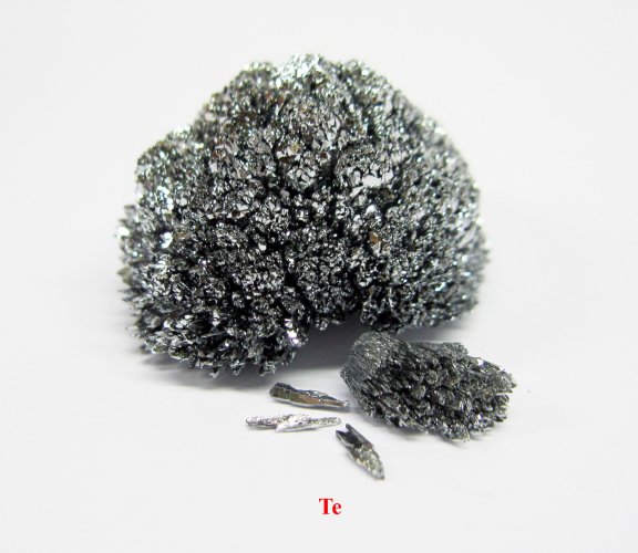 Distilled Tellurium crystal cluster.jpg
