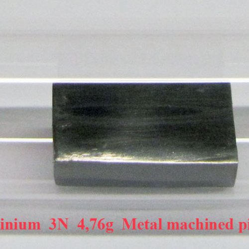 Gadolinium - Gd - Gadolinium  3N  4,76g  Metal machined piece..jpg