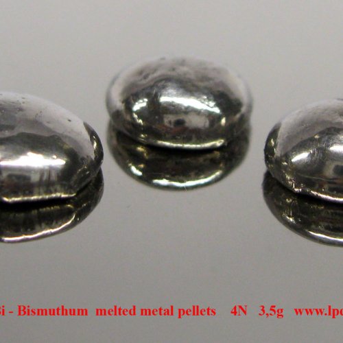 Bismut - Bi - Bismuthum  melted metal pellets .jpg